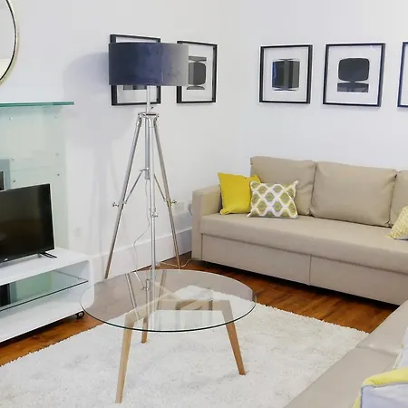 Leevin Apartments Apartment